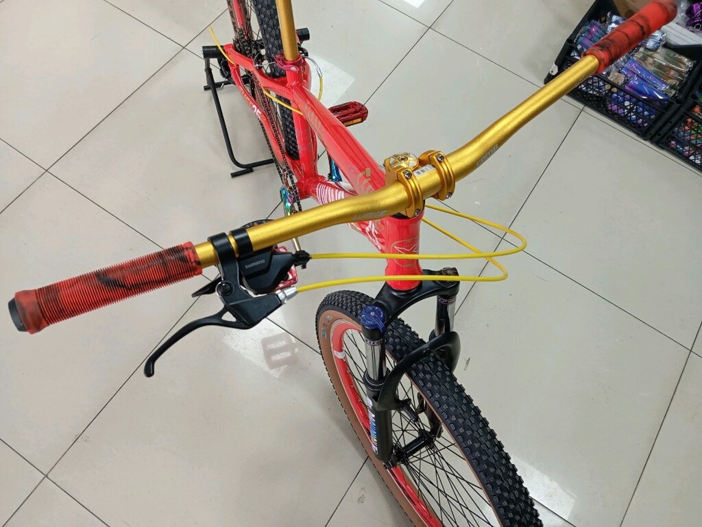 SIFIR PRO VIKING BİSİKLET 26 JANT ALÜMİNYUM KADRO SHIMANO VİTES - 6