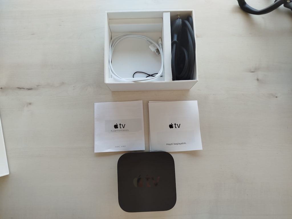 Apple TV 4K 64 GB - 4
