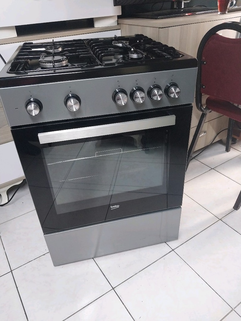 Beko 4 Gözlü Gazlı Fırınlı Ocak - Çok Az Kullanılmış - 5