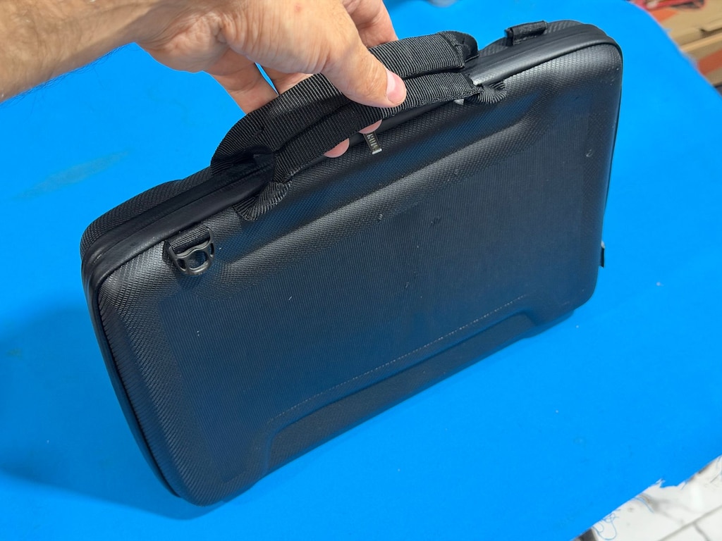 Thule Gauntlet 4 MacBook Bilgisayar Çantası 13.3" - Siyah - 14