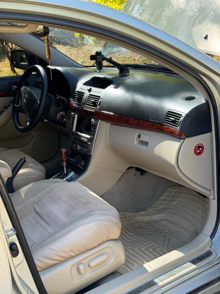 SAHİBİNDEN TOYOTA AVENSİS - 5