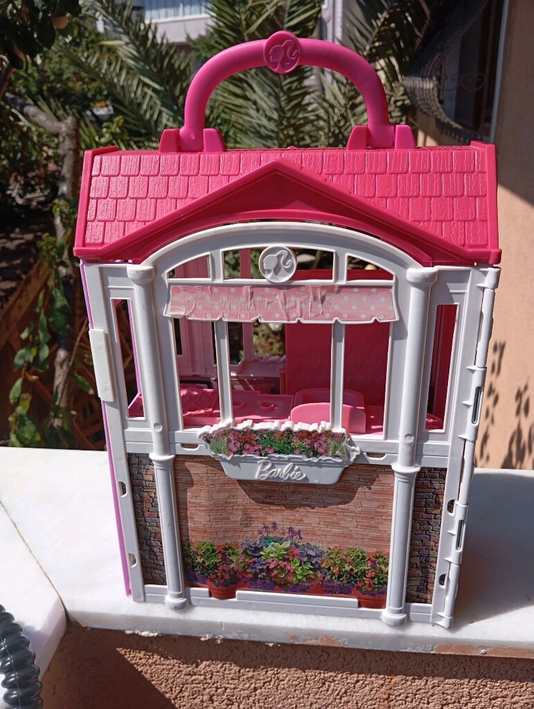 Barbie evi - 2