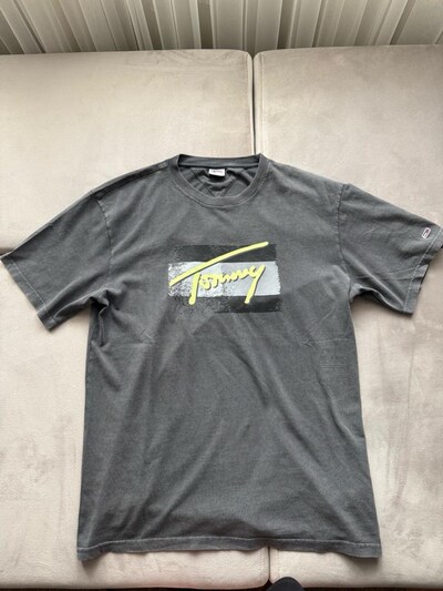 Tommy Jeans Tshirt L Beden (Orjinal-Sıfır)