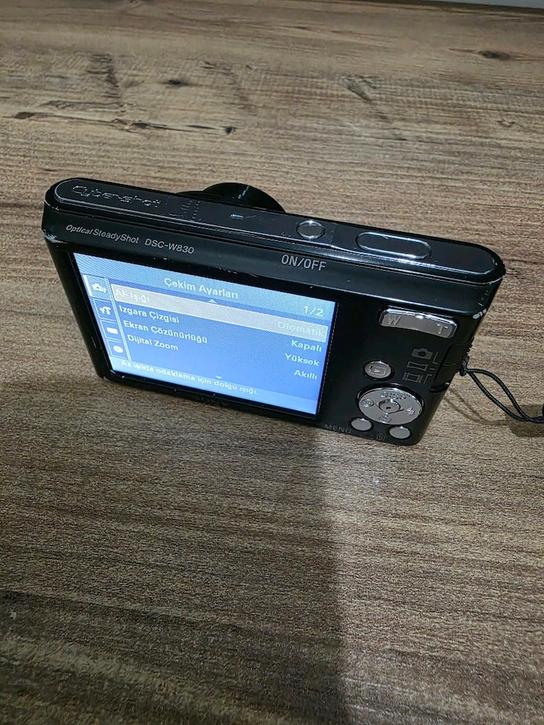 Sony Cyber-shot DSC-W830 - 12