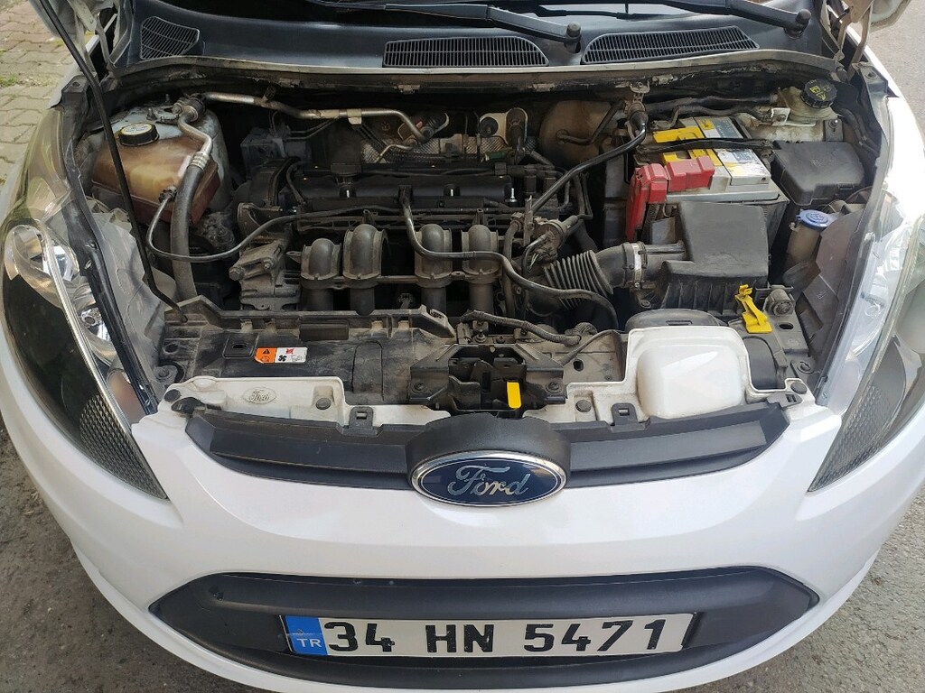 Ford Fiesta 2012 model 1.25 benzinli - 2