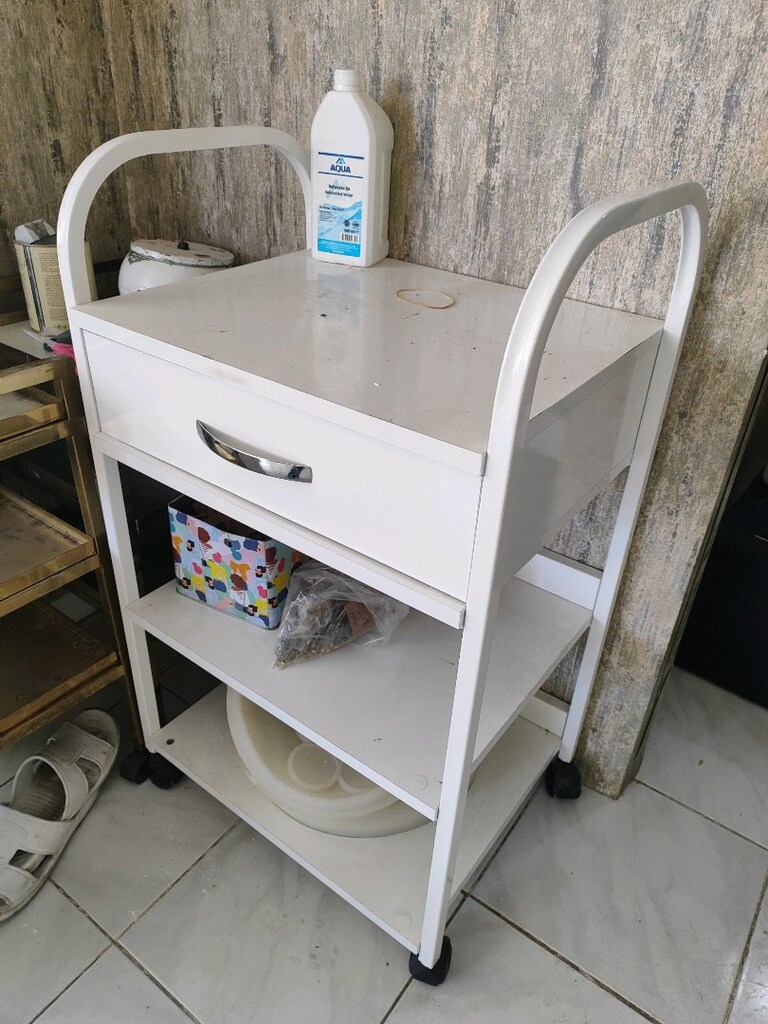 çekmeceli tekerlekli sehpa etejer - 3