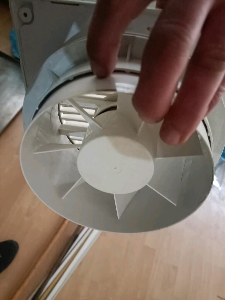 Banyo aspiratör 15 cm - 3