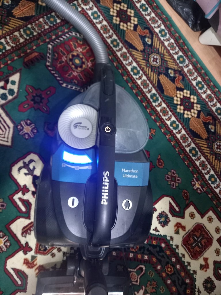 Philips Marathon Serisi – LED Işıklı Başlıklı Güçlü Süpürge - 2