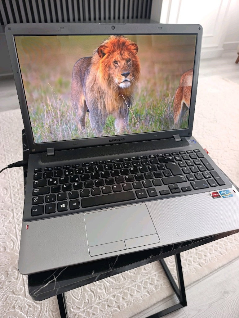 çok temiz laptop bilgisayar - 5