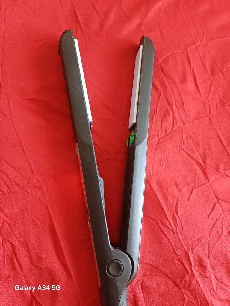 Braun saç düzleştirici maşa - 2