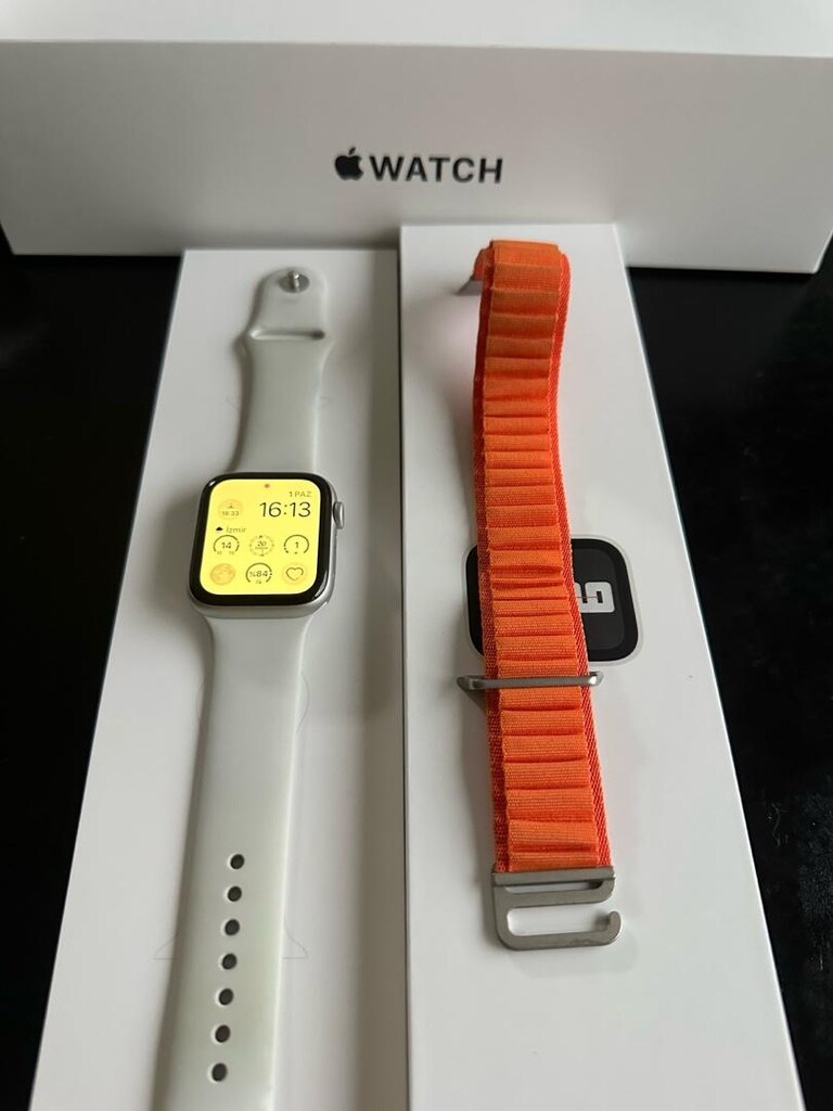 APPLE WATCH SE 2.NESİL 44 MM - 4