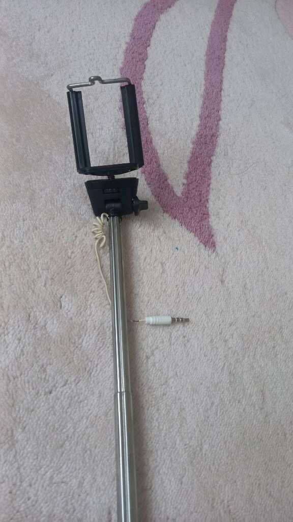 Üç ad selfie çubukları.250 tl ad - 4