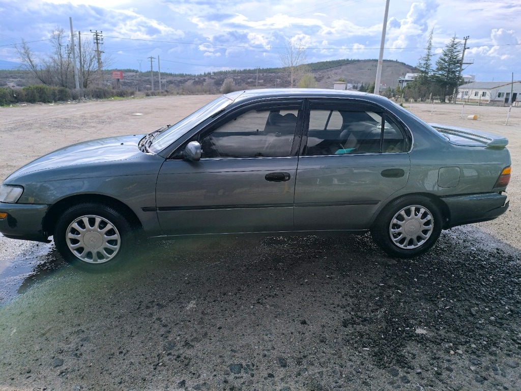 Toyota Corolla Japon efsane kasa gl 1.6 - 2
