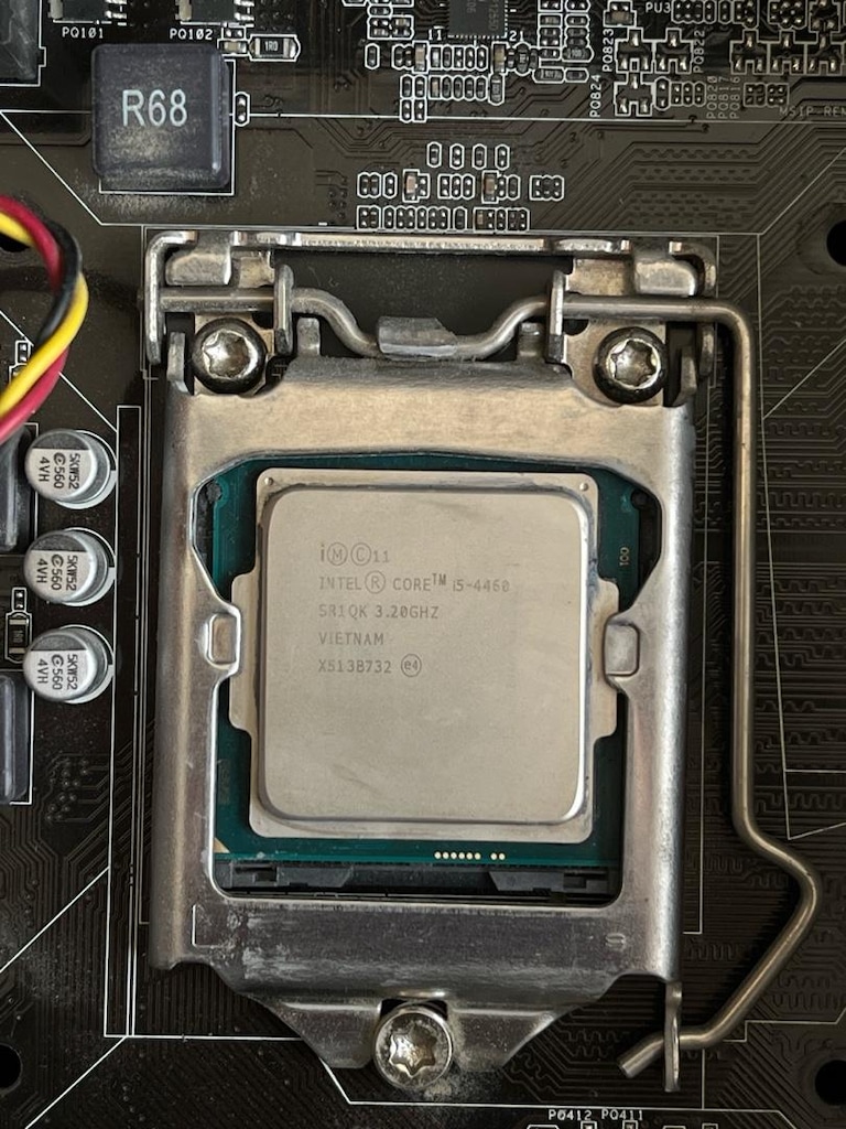 GTX 960 4GB / i5-4460 / 8GB DDR3 / 1TB HDD / ASUS H81M-PLUS - 4