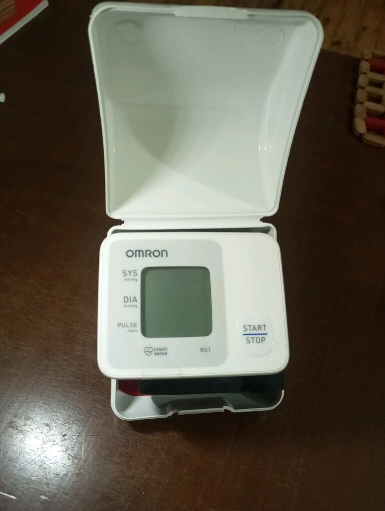 Omron tansiyon aleti - 2