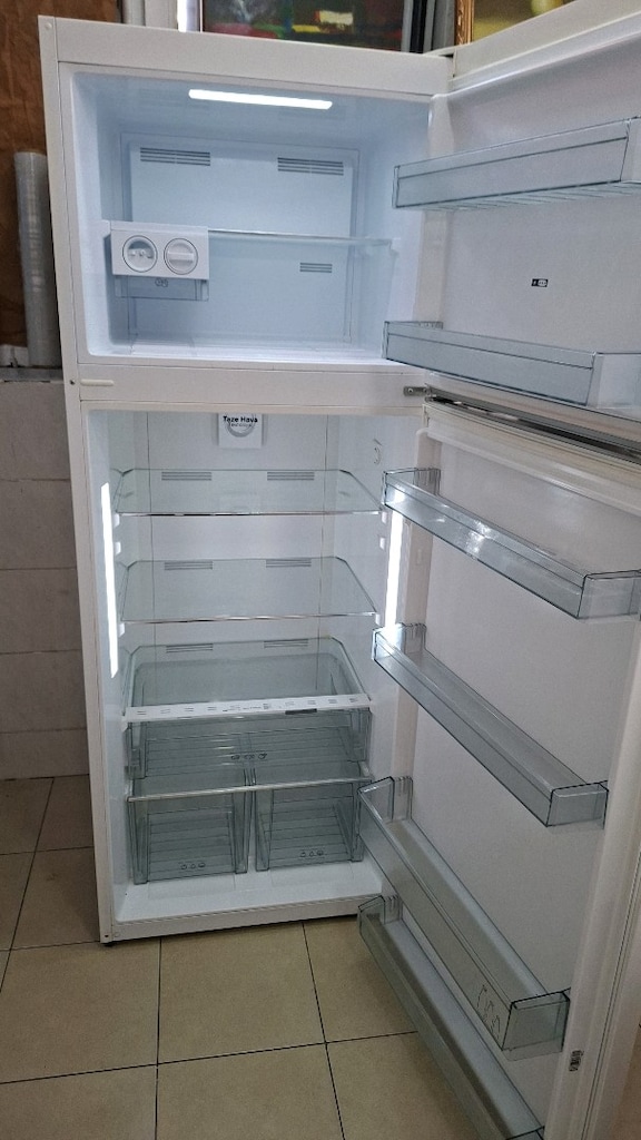 feriköy Spottan garantili buzdolabı az kullanılmış - 4