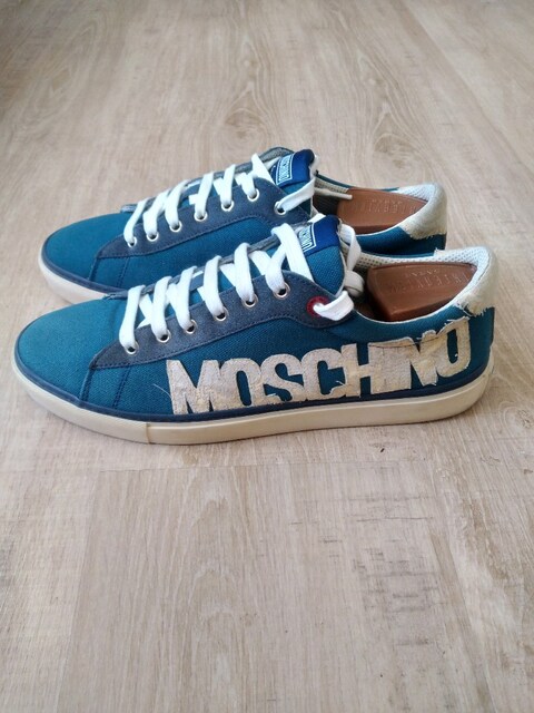 orjinal moschino spor ayakkabı 43