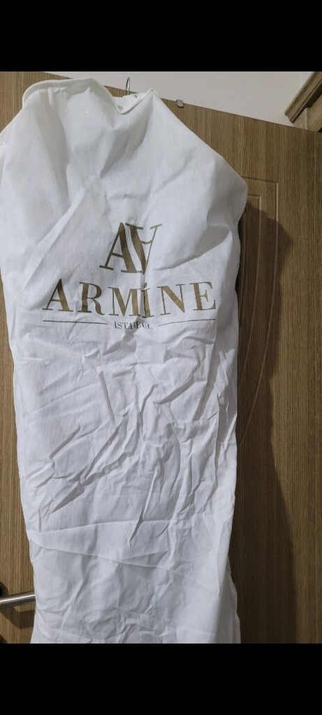 Armine 1 kez giyildi - 3