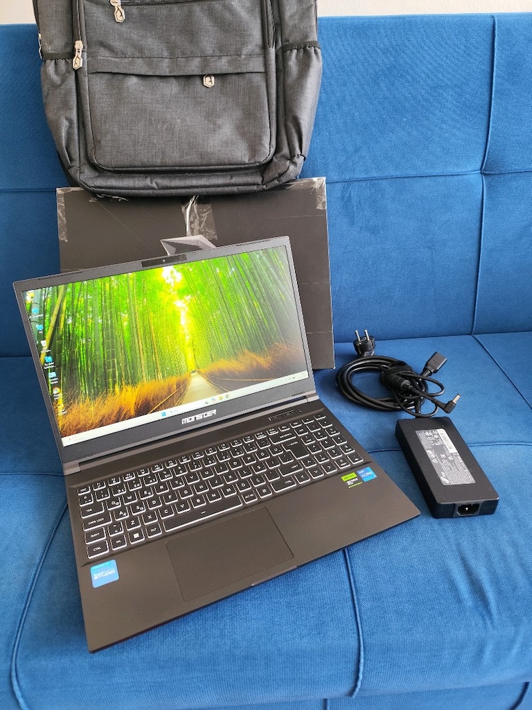 İ7 13700H + 6 GB RTX 4050 140W + 16 GB + SSD Monster Oyun Çizim Laptop - 3