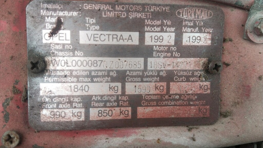 Opel Vectra 1.8 gl - 16