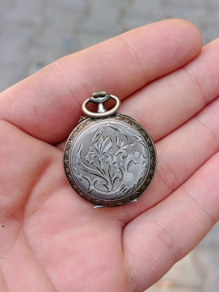 1890 -1910 yılları arası üretim gümüş zenne cep saati - 8