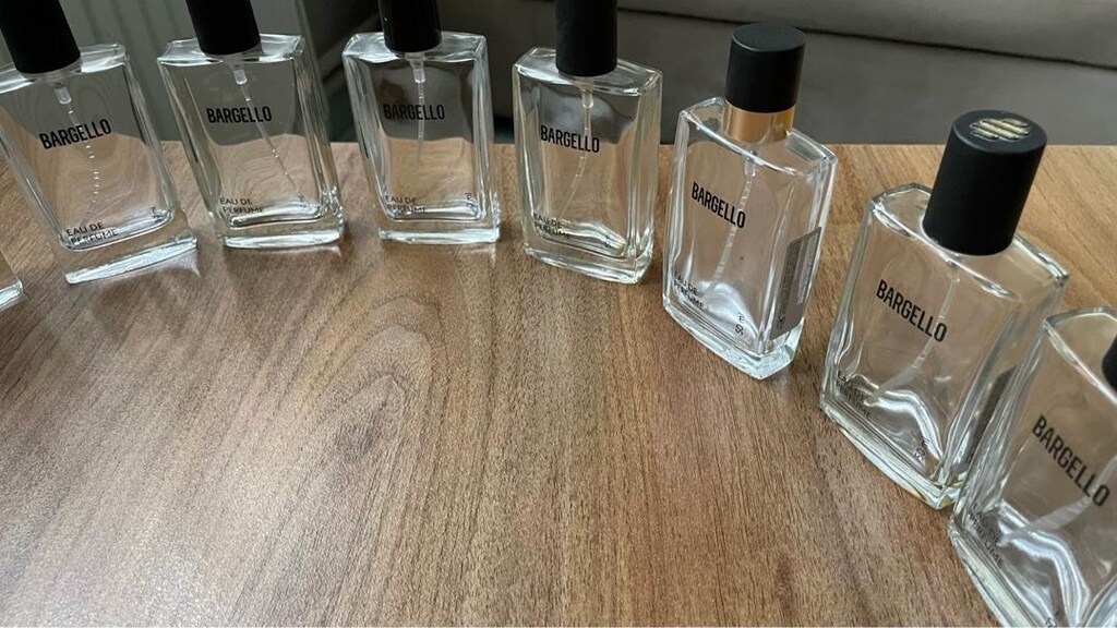 PARFÜM ŞİŞESİ 50ml 40 ADET TOPLU SATIŞ ŞİŞELER BOŞTUR! 650₺ - 12
