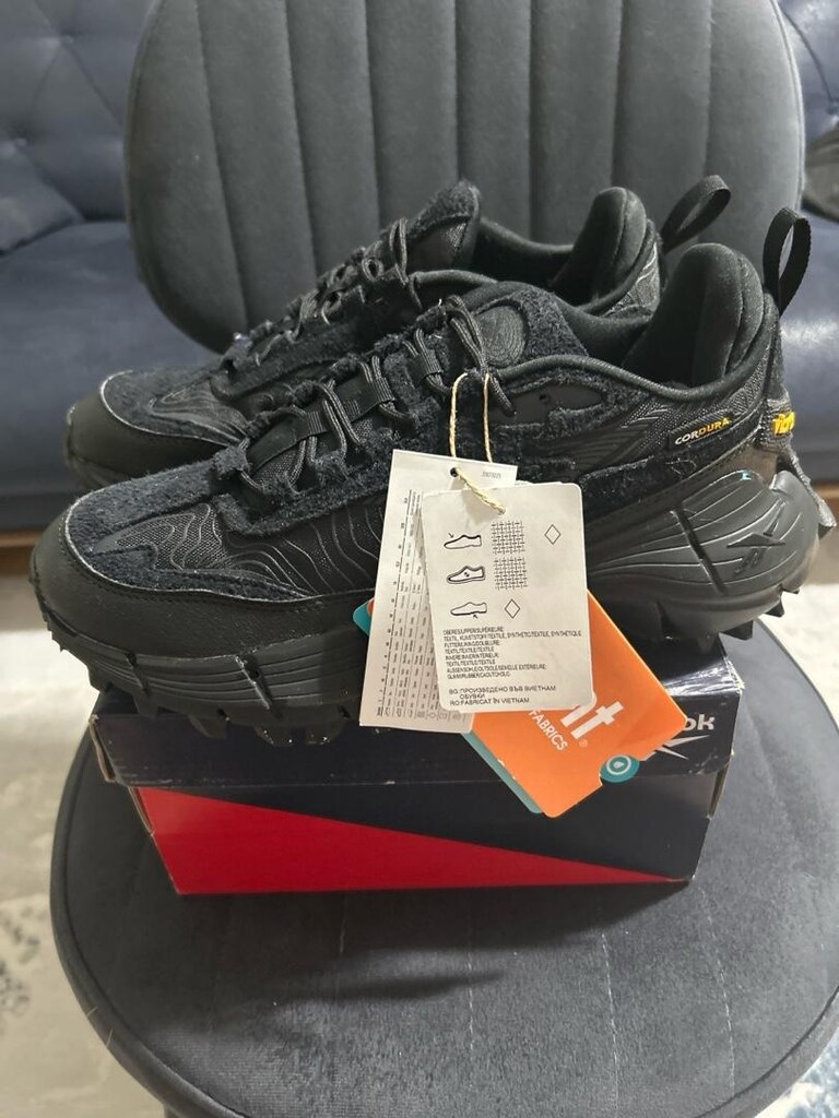 Orjinal reebok vibram ayakkabı - 2