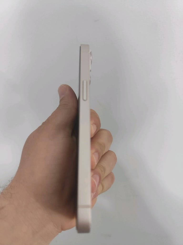 iPhone 13 - 5