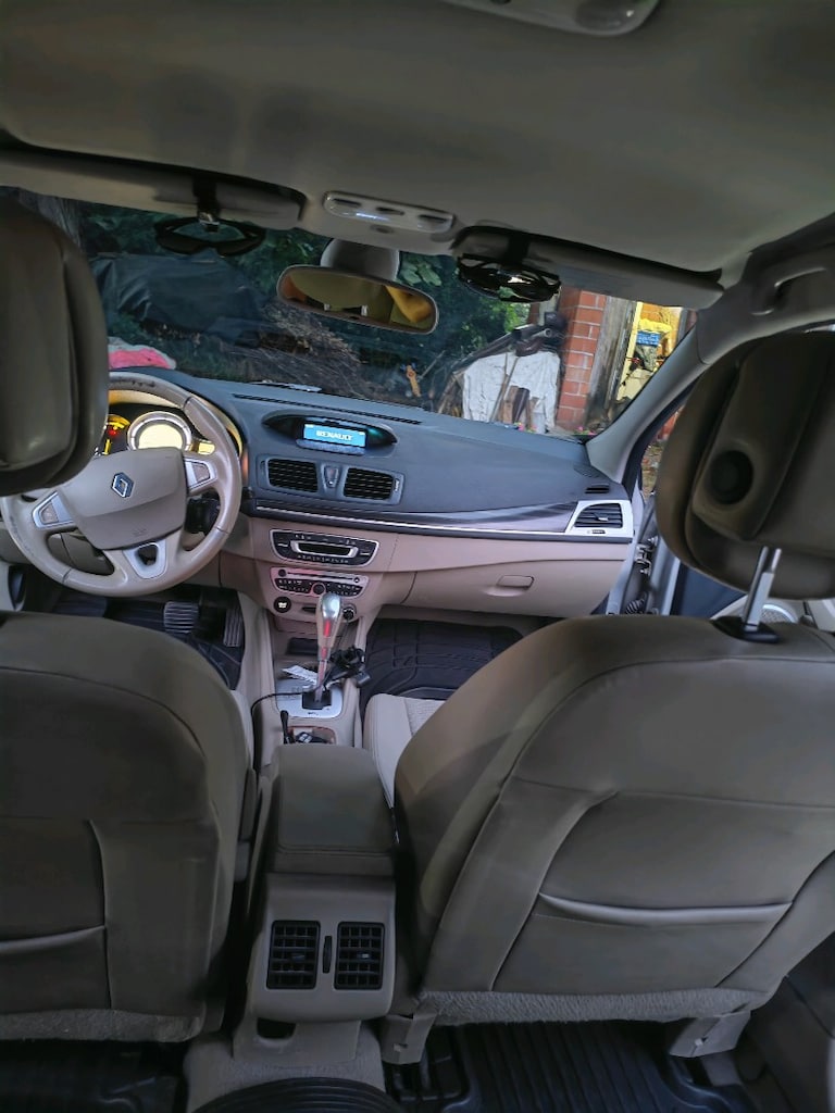 Renault Megane 3 Sport Tourer 1.5 dCi EDC Privilege - 14
