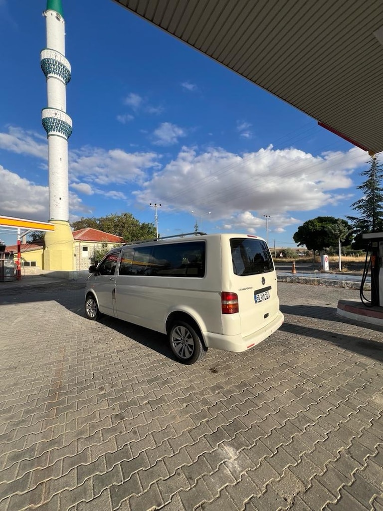 Wolksvagen Transporter 1.9 - 6