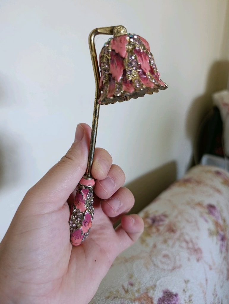 Antika Tarzı Taşlı ve Mineli Lale Figürlü Mum Söndürücü/süs eşyası - 2