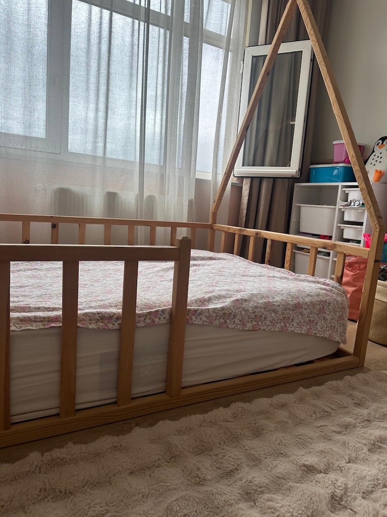 Montessori ahşap çocuk / bebek yatağı - 4