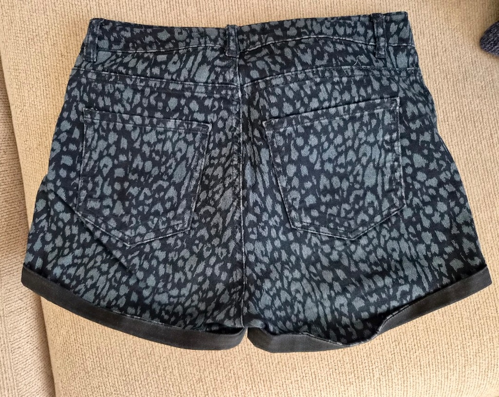 Desenli Lacivert Denim Şort (Orijinal Koton markalı) - 2