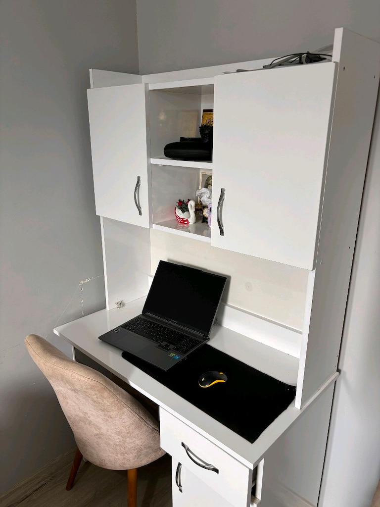 Bilgisayar Çalışma Masası - 2