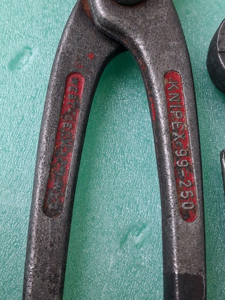 KERPETEN KNİPEX - 2