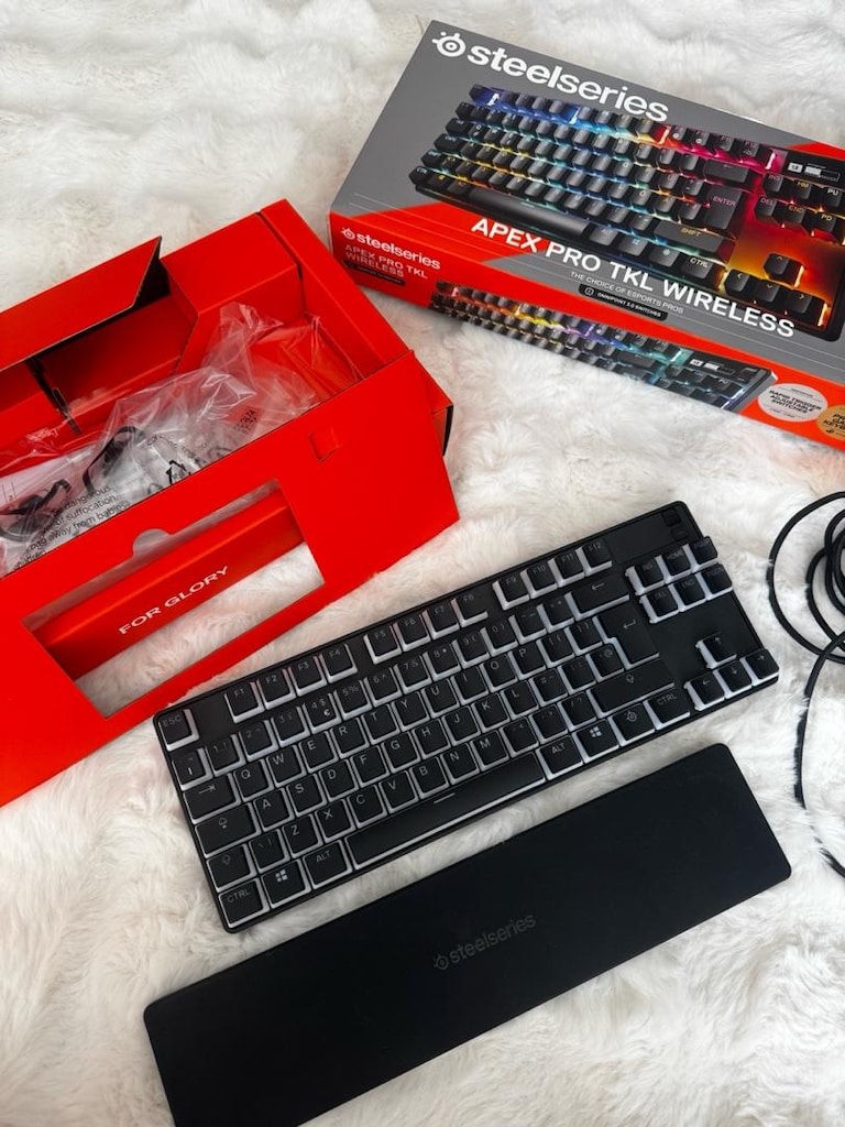 SteelSeries Apex Pro TKL Wireless Gen 3 RGB Oyuncu Klavyesi – Kutulu - 4