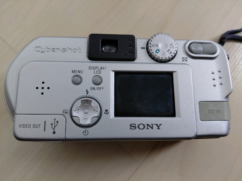 Nostaljik Y2K Sony Cyber-shot 3.2 MP Full Aksesuarlı Set - 7