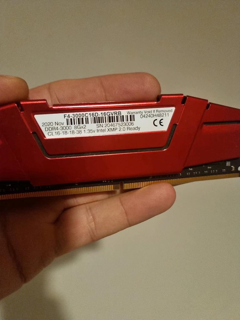 Gskill Ripjaws Ddr4 3000MHZ 8GB - 3