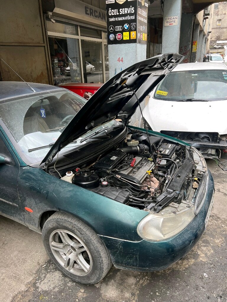 Ford mondeo 1998 model LPG li 2000 motor - 17