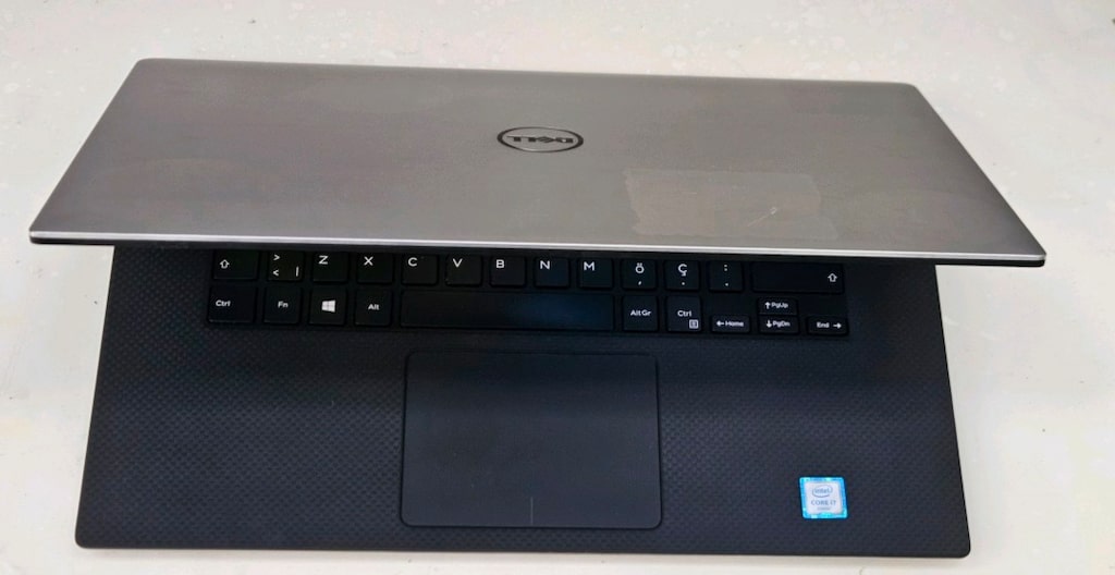 Dell XPS 15 Dokunmatik - i7 /8gb/256gb Ssd/ 4K Ultra HD 15.6" - 3