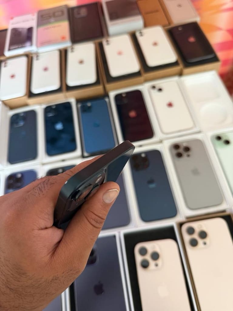 IPHONE 14 128GB YD - 4