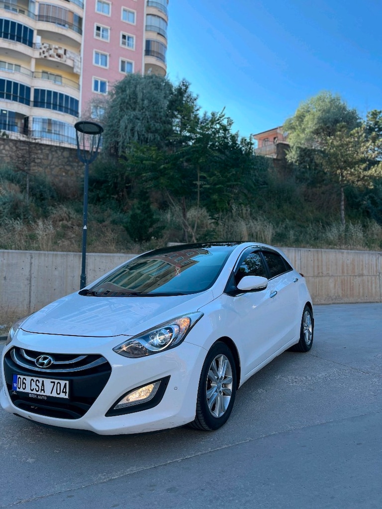 HATASIZ OTOMATİK EN FULL 2014 HYUNDAİ İ30 1.6 CRDİ ELİT PAKET TAKAS OL - 3