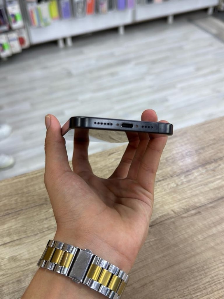 DARK SİYAHI IPHONE 15 PRO MAX - 3
