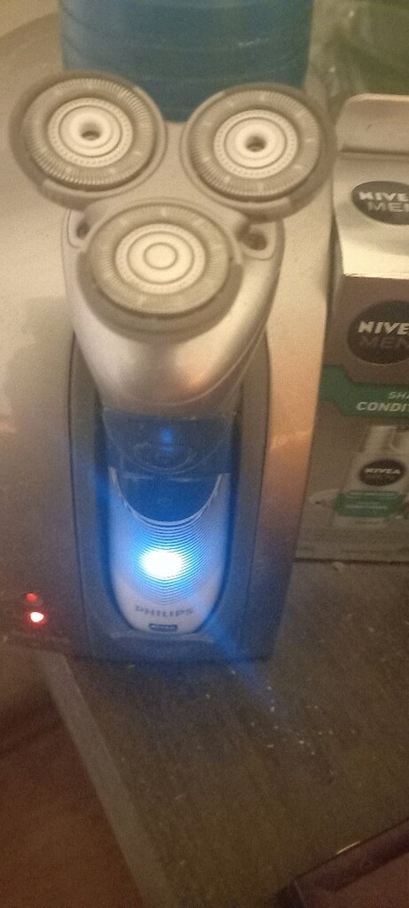 philips HS8020&Nivea shaving jel 75 ml - 2
