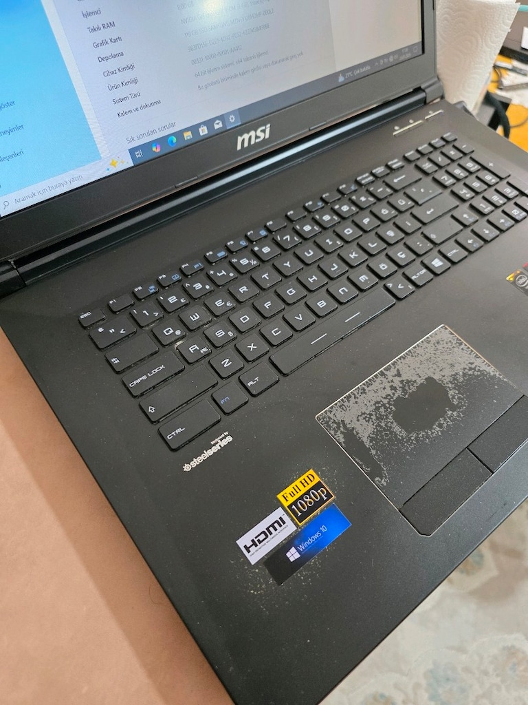 MSİ MS-1793 İ7-5700HQ 8GB RAM 128GB NVMe SSD 2GB EKRAN KARTI FULL HD - 3