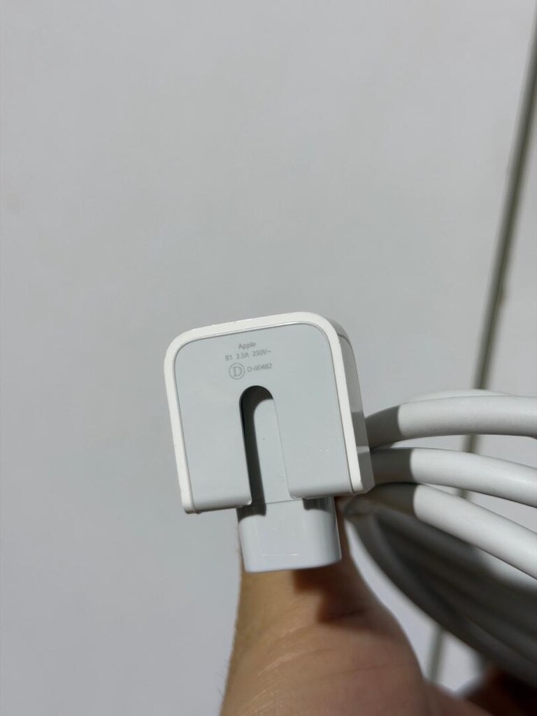 Apple Macbook Orjinal Şarj Aleti Güç Kablosu - 2