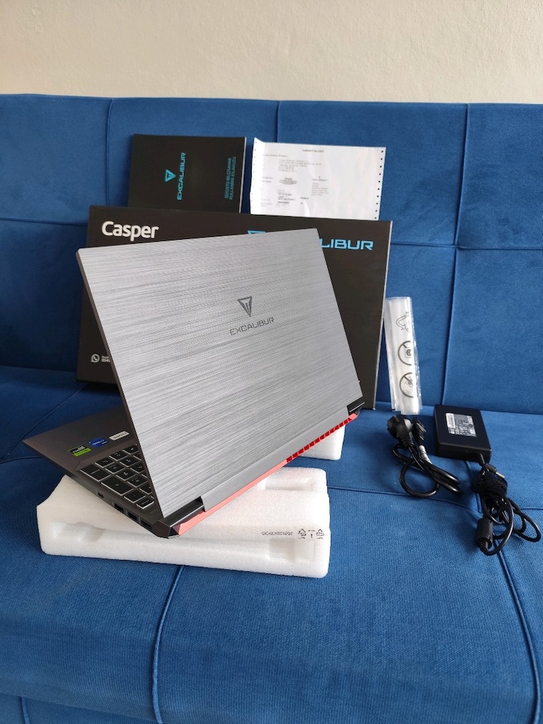 RTX 5060 + 32 GB RAM + 2 TB SSD - İ7 13620H Excalibur Gaming Laptop - 10