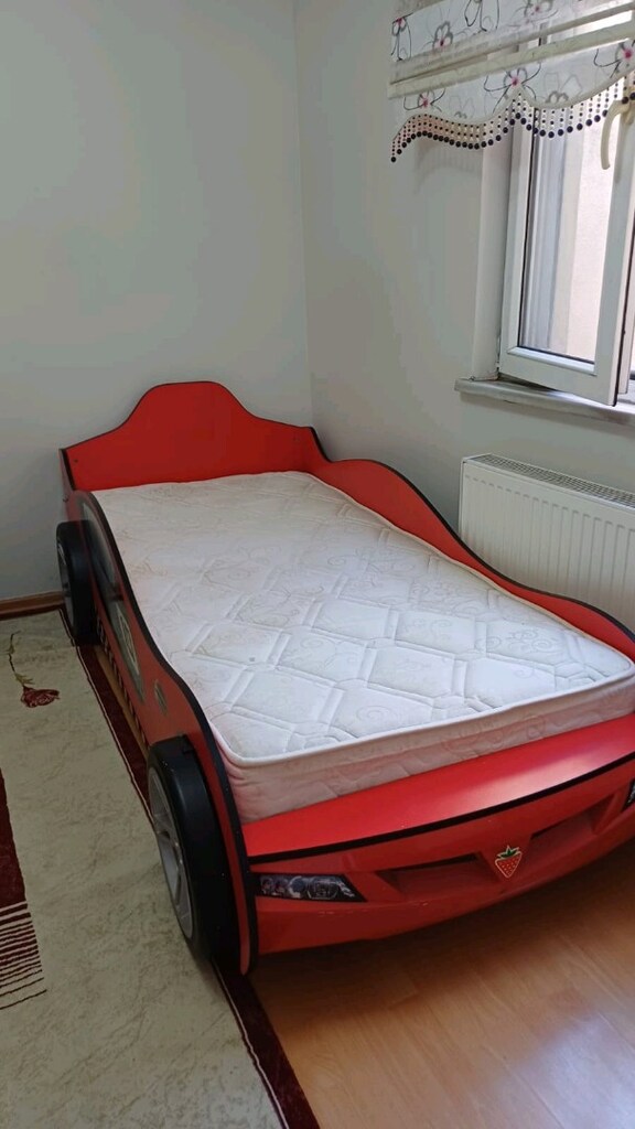 Çilek arabalı yatak - 3