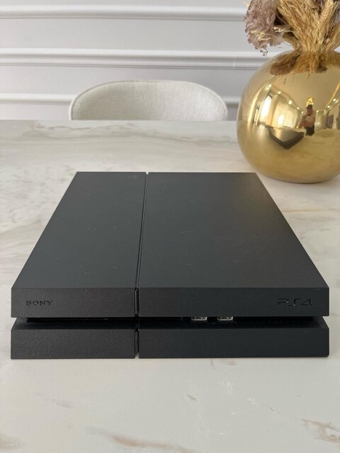 PS4