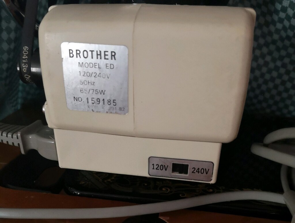 Brother marka orijinal Avrupa ev tipi dikiş makinesi motor ve pedalı. - 13